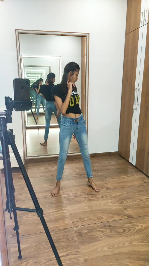 @javiya_zinkal