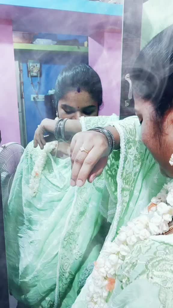 @Ronikittyhasini