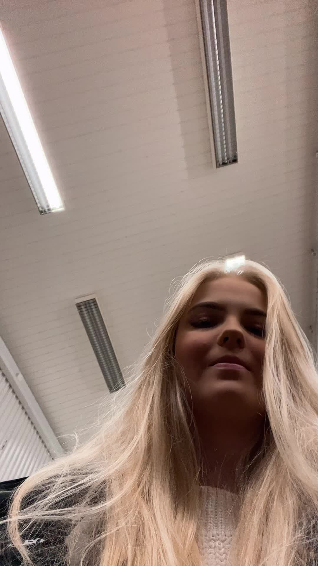 @Nova Bystr&ouml;m😈