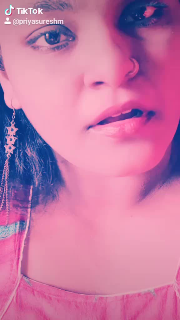@ÜRS__PRIYA :)🥰