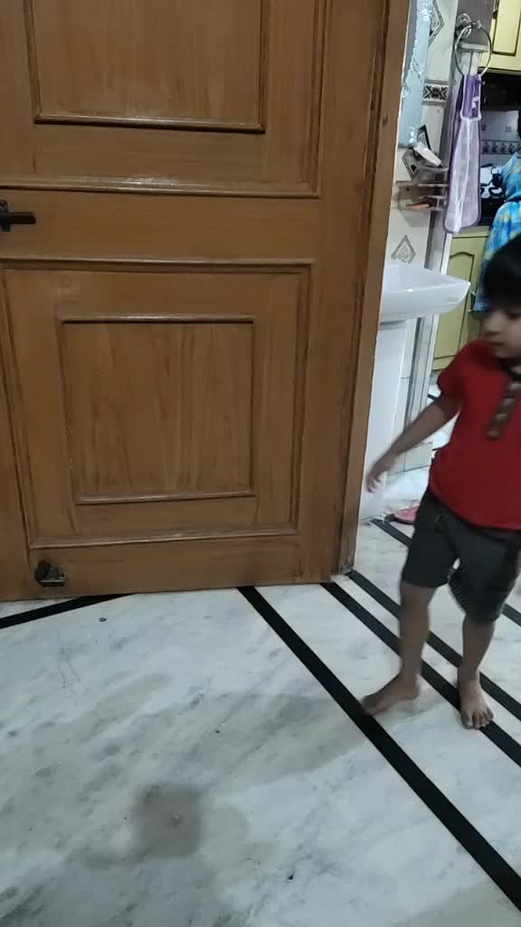 @Kitty Tarun Dhamija