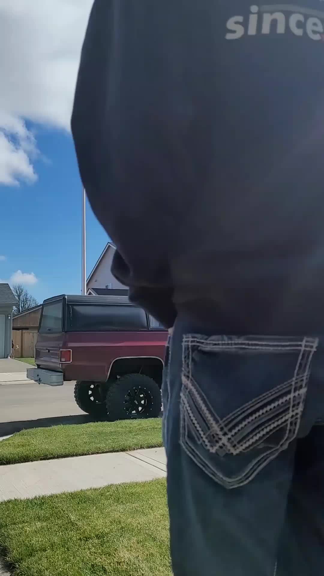 @SquarebodyBodin