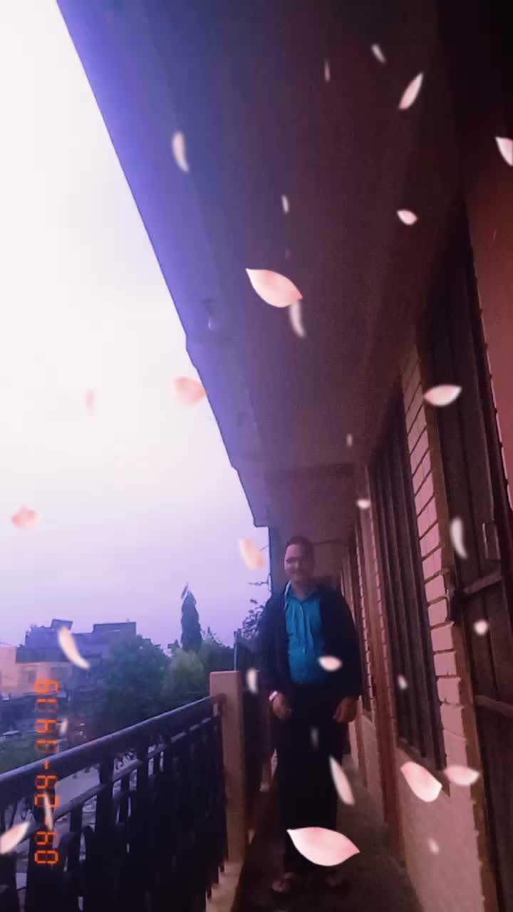 @,