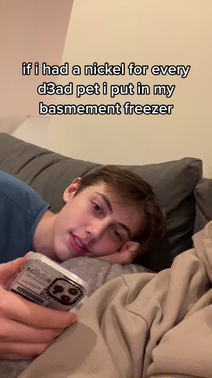 @caitcanoe