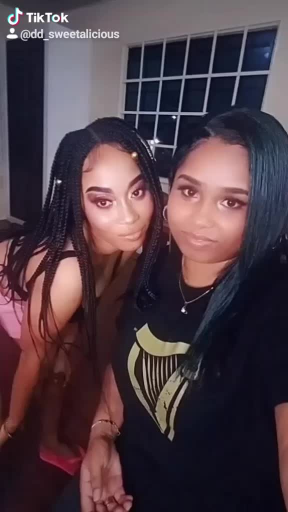 @PynkDolly