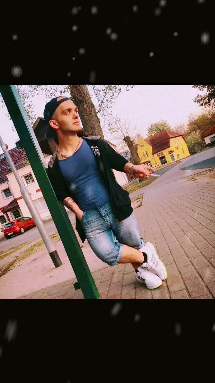 @Justin🐺💚