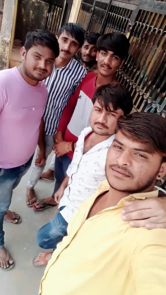 @jig's Desai