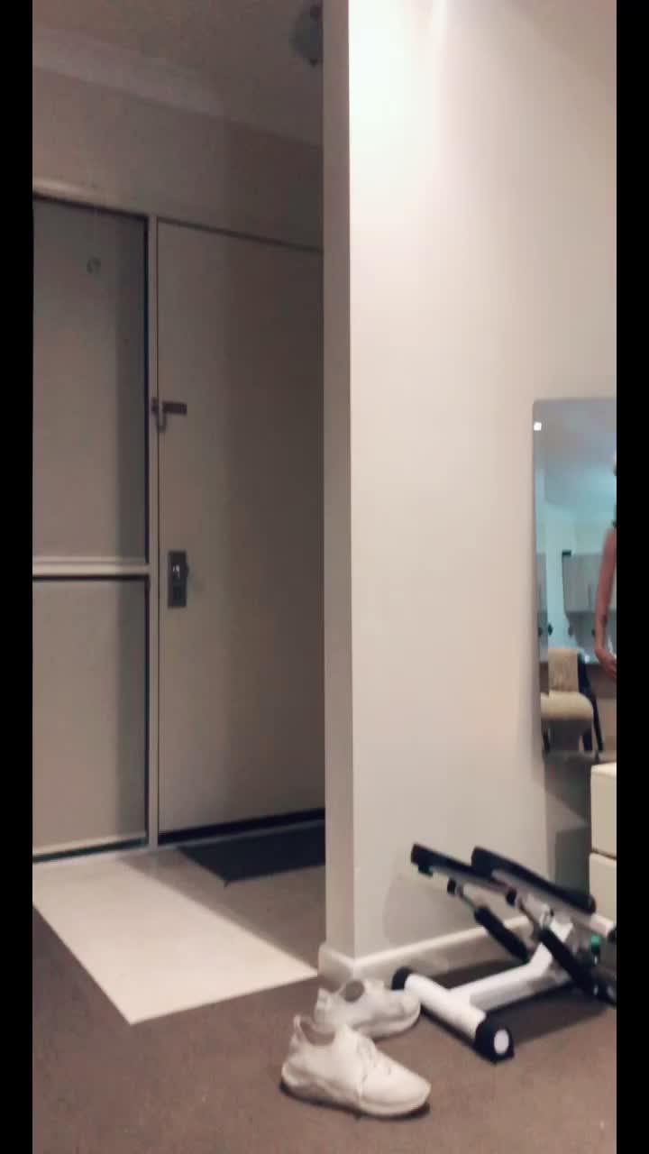 @Q