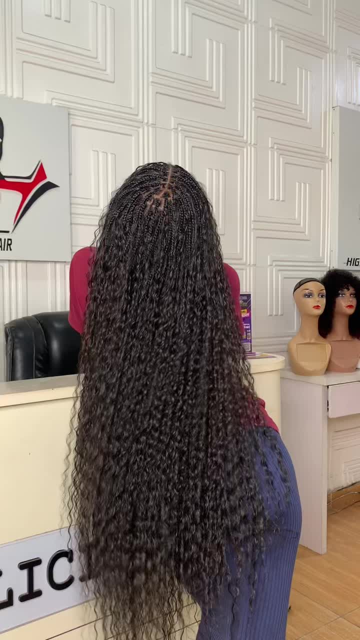@Queen Funkiliciouz