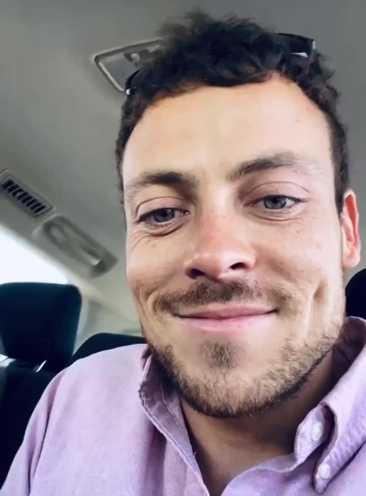 @Celebs.N.random