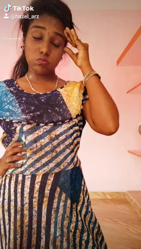 @Diya_arz
