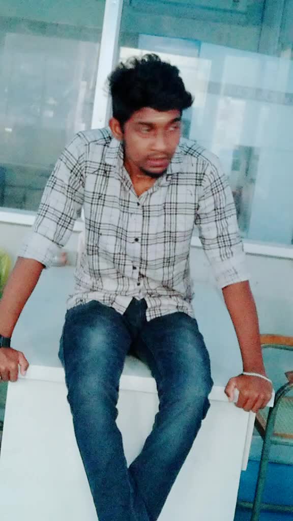 @ViGnEsHvIcKy