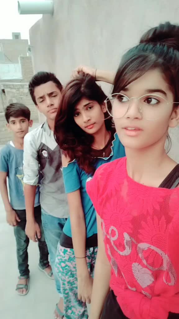 @Itz_Gayu_Raj