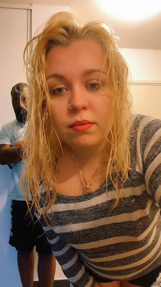 @Blondiie