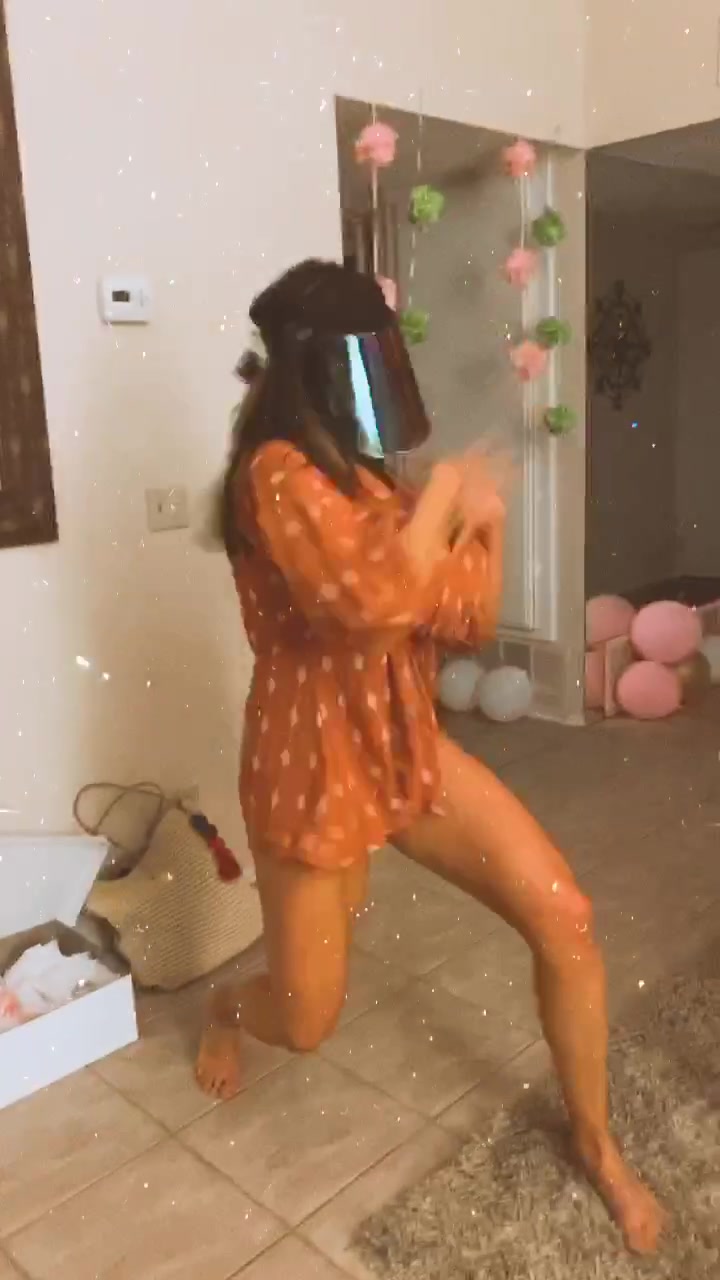 @Theblondewong