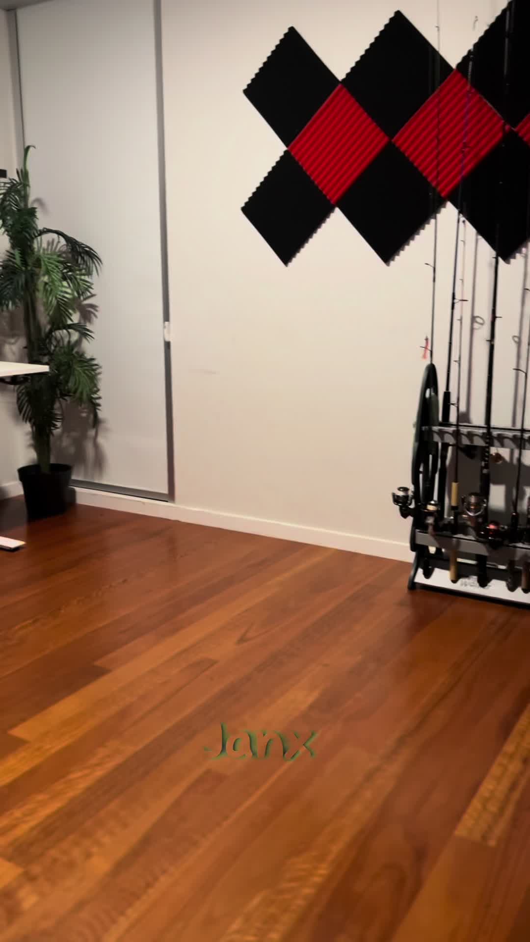 @j.anx_