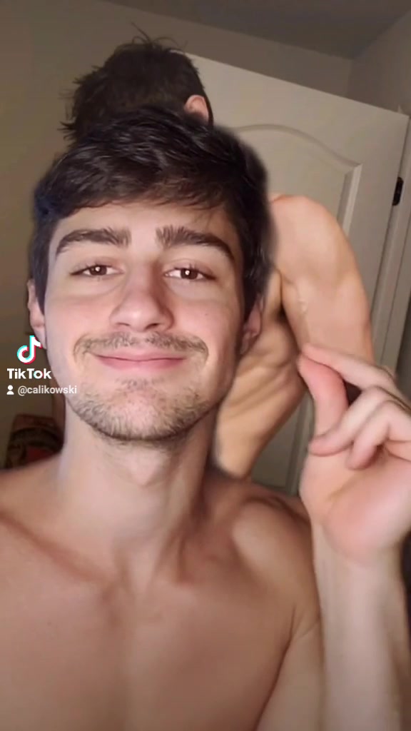 @Calikowski