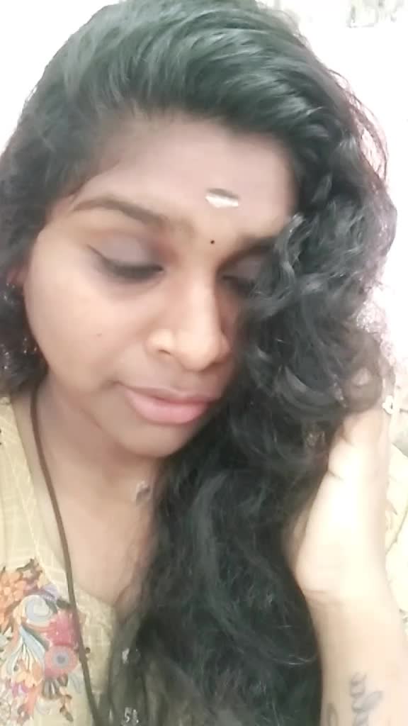 @Middle class ponnu🤗