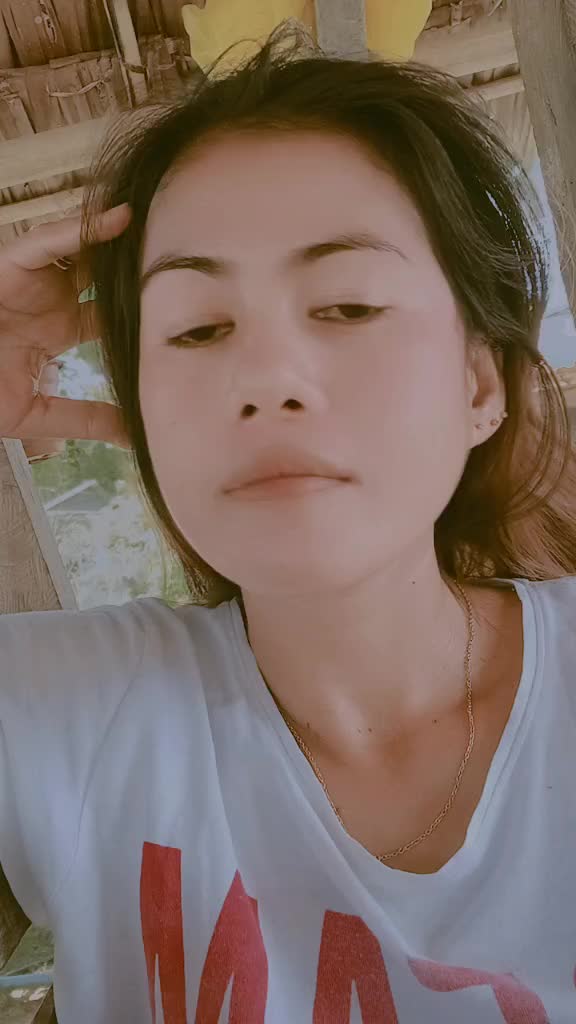 @simple lady