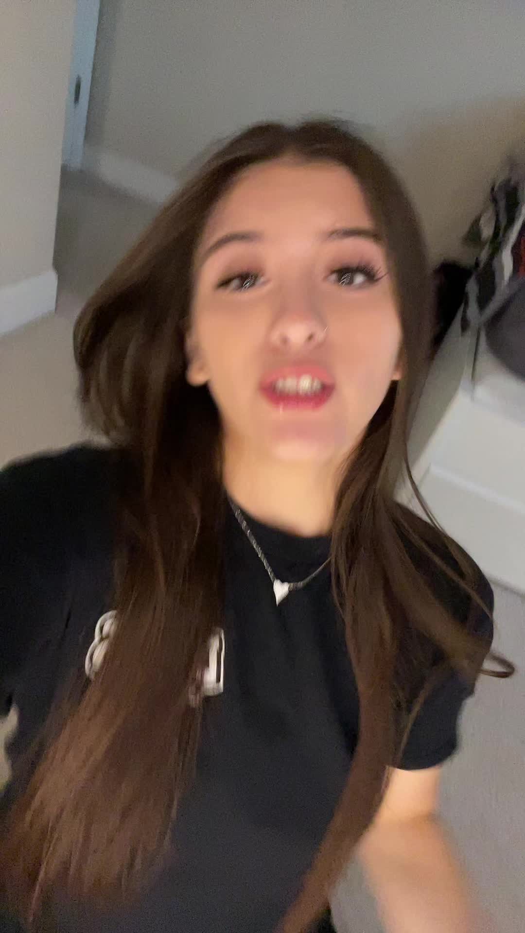 @Christine_831