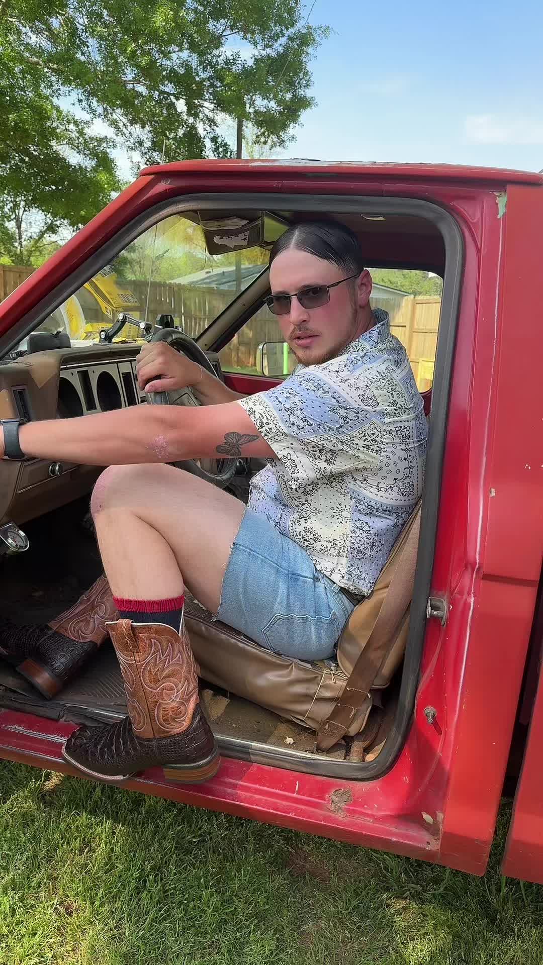 @haleydawn1