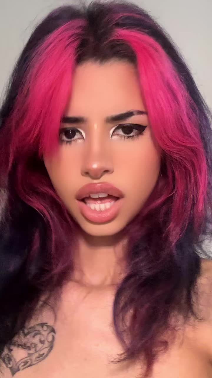 @T