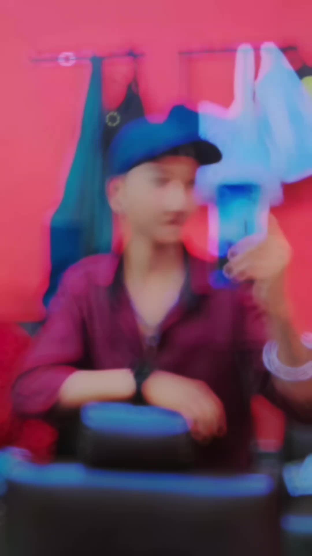 @(𝕝𝕦𝕣𝕖.𝕓𝕠𝕪)
