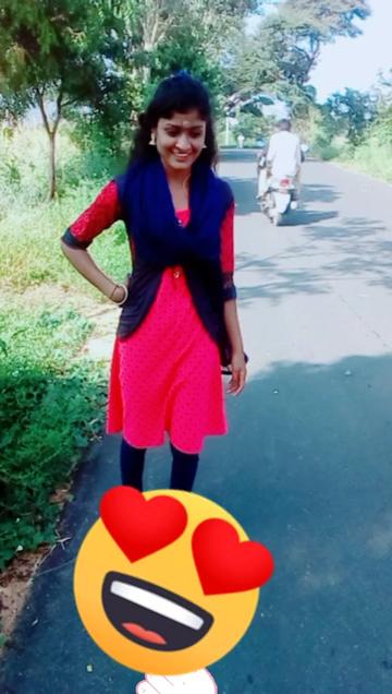 @smily queen 👸kushi