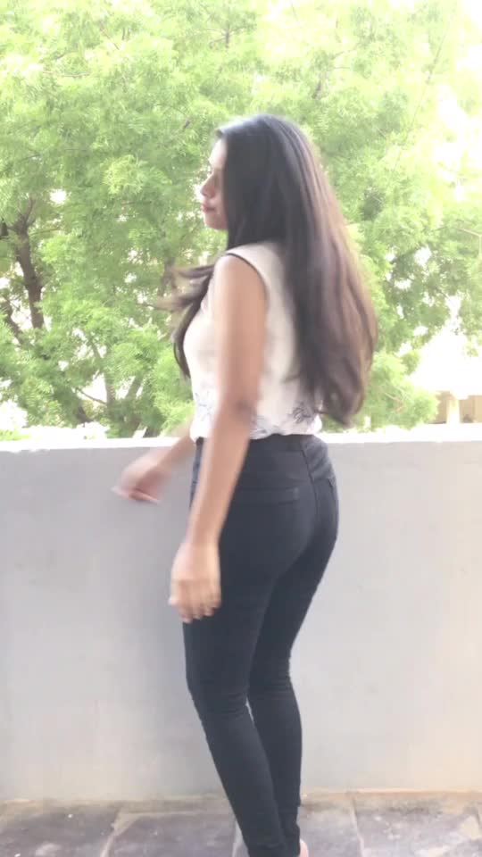 @pravallika_nalluri