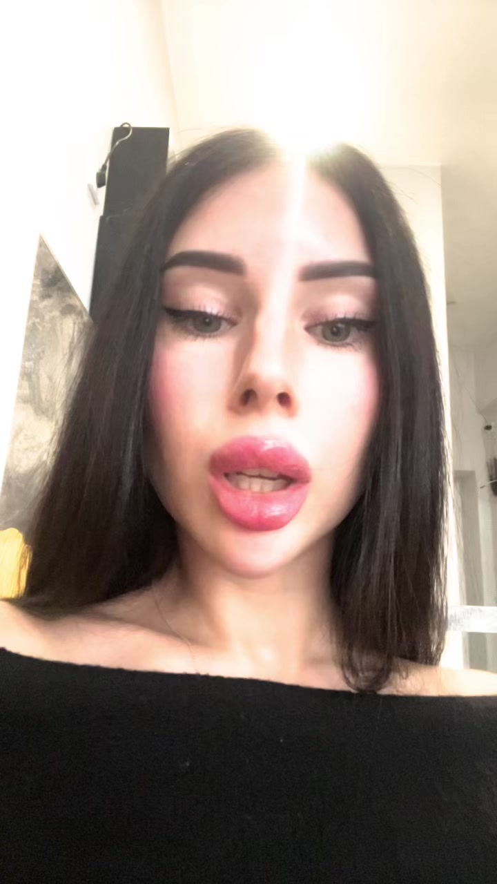 @KakoshinaNastya