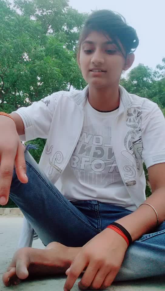 @Heena _saini_โบ๏ธ77
