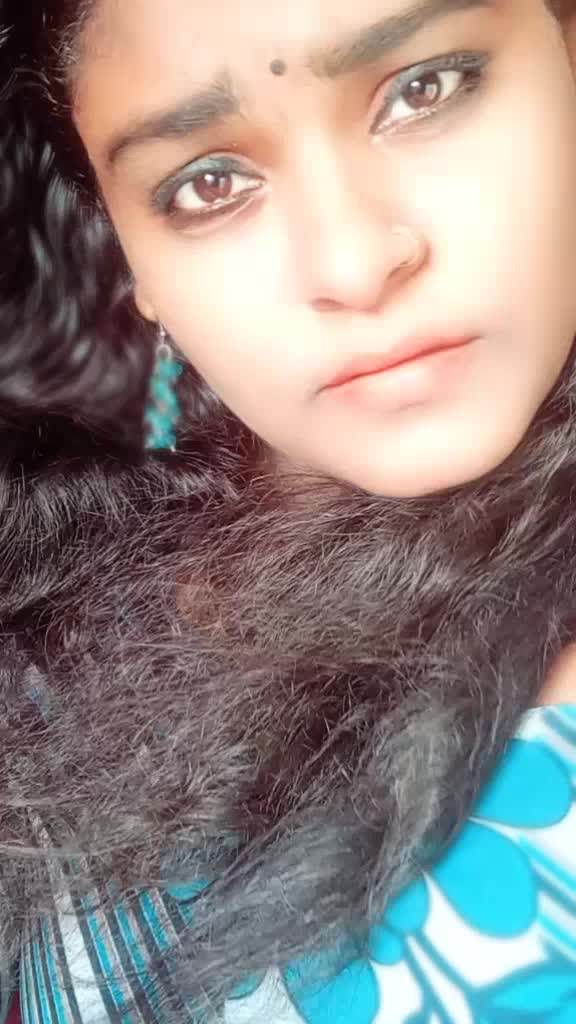 @ÜRS__PRIYA :)🥰