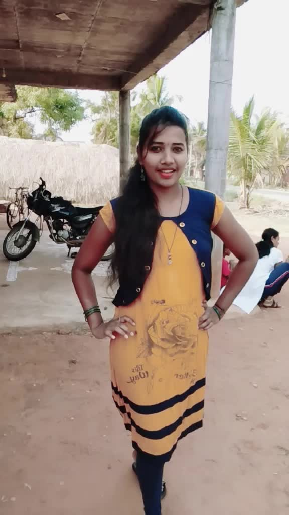 @Mandya Hudgi 🥀🥀🌷