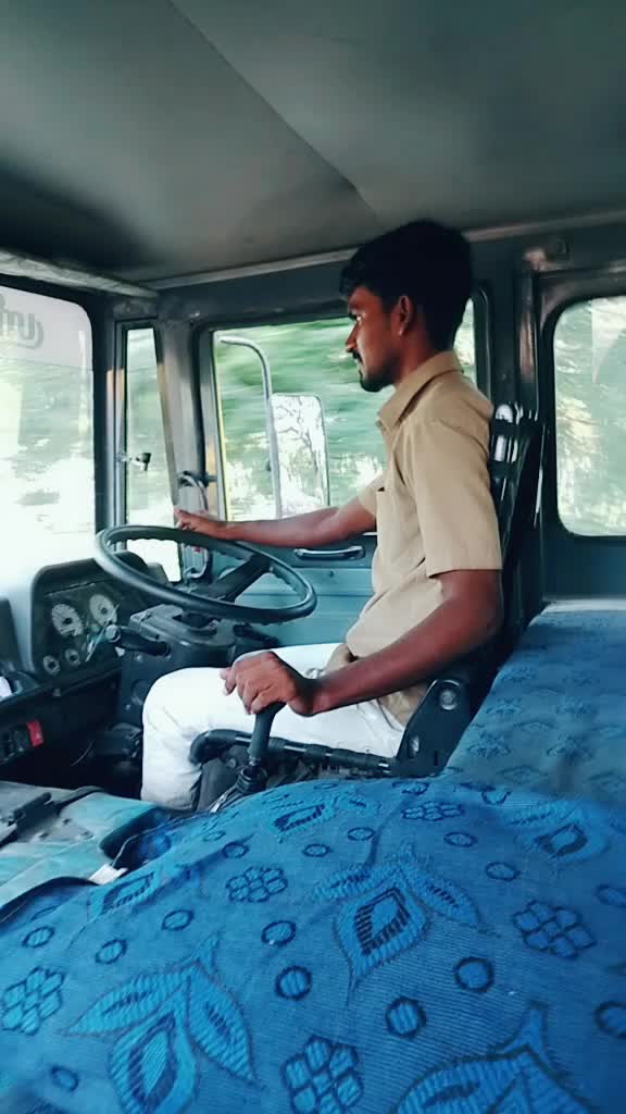 @Vicky 🚛🚛🚛