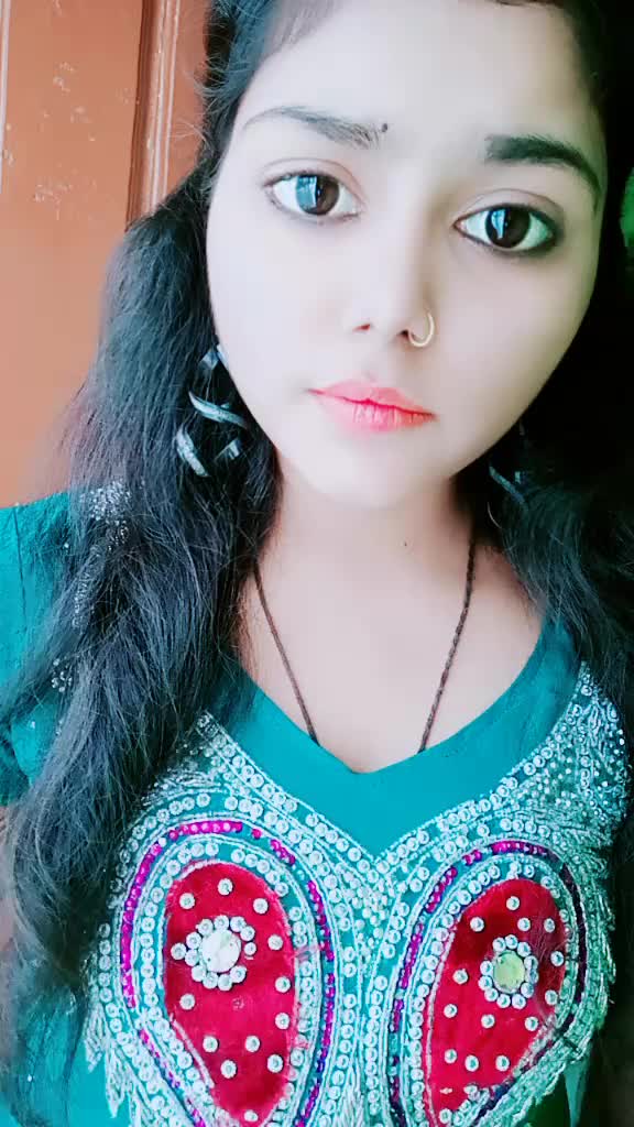 @👰Kavya unique 👰