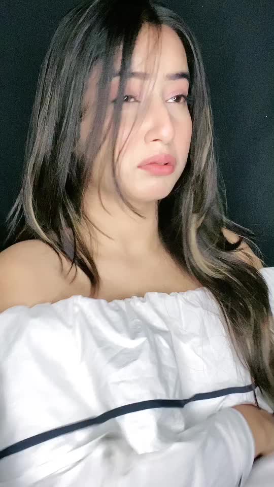 @Anicka