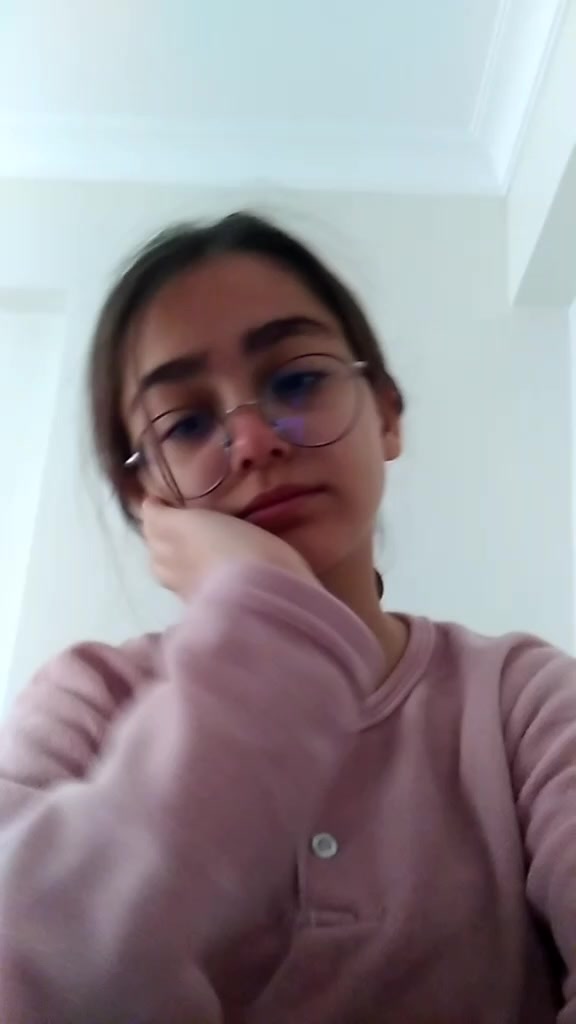 @Esmanur Bektaş ✌️👅