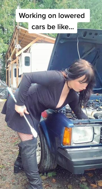 @feralcargirl