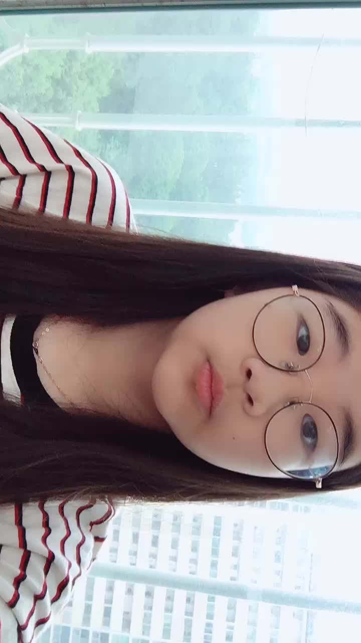 @김 으 냥 ❤️ 🍌