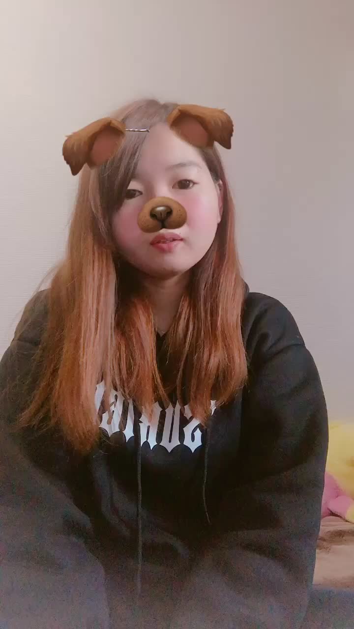@ℳ. 👻🦋