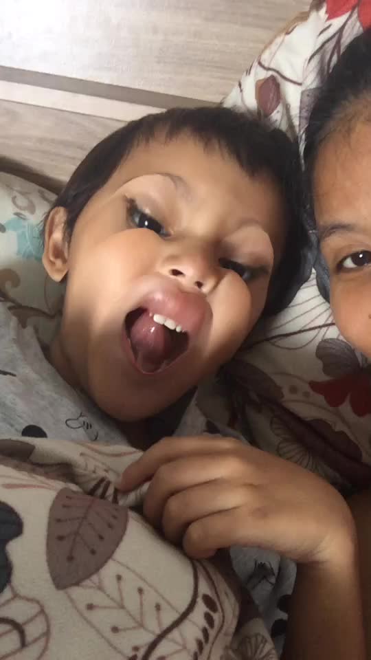 @vicky villanueva