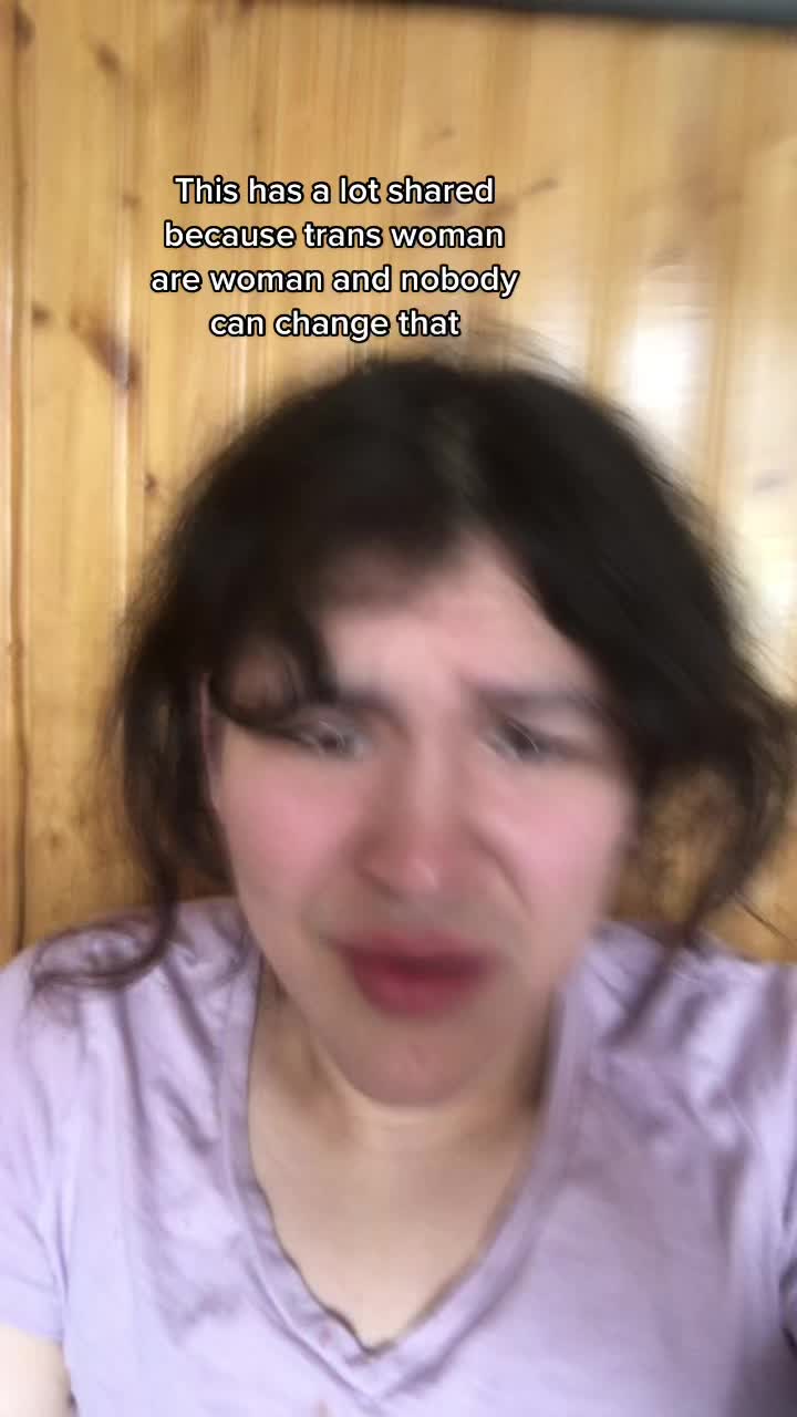 @Bèłłá