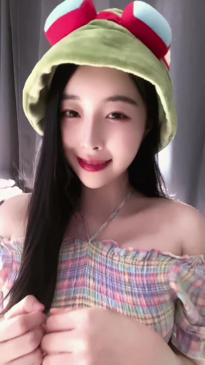 @🎤규니ギュニ 均尼 🍓