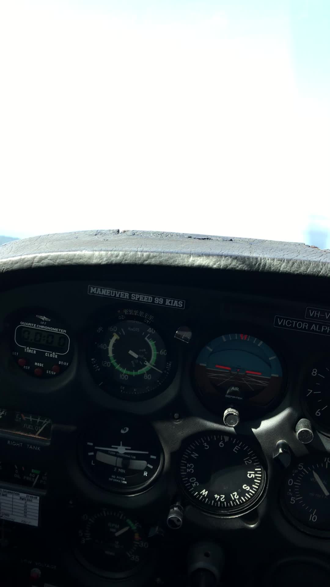 @benji_and_the_Jets737