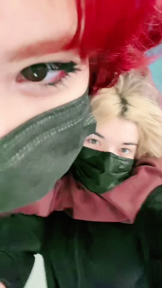 @<3