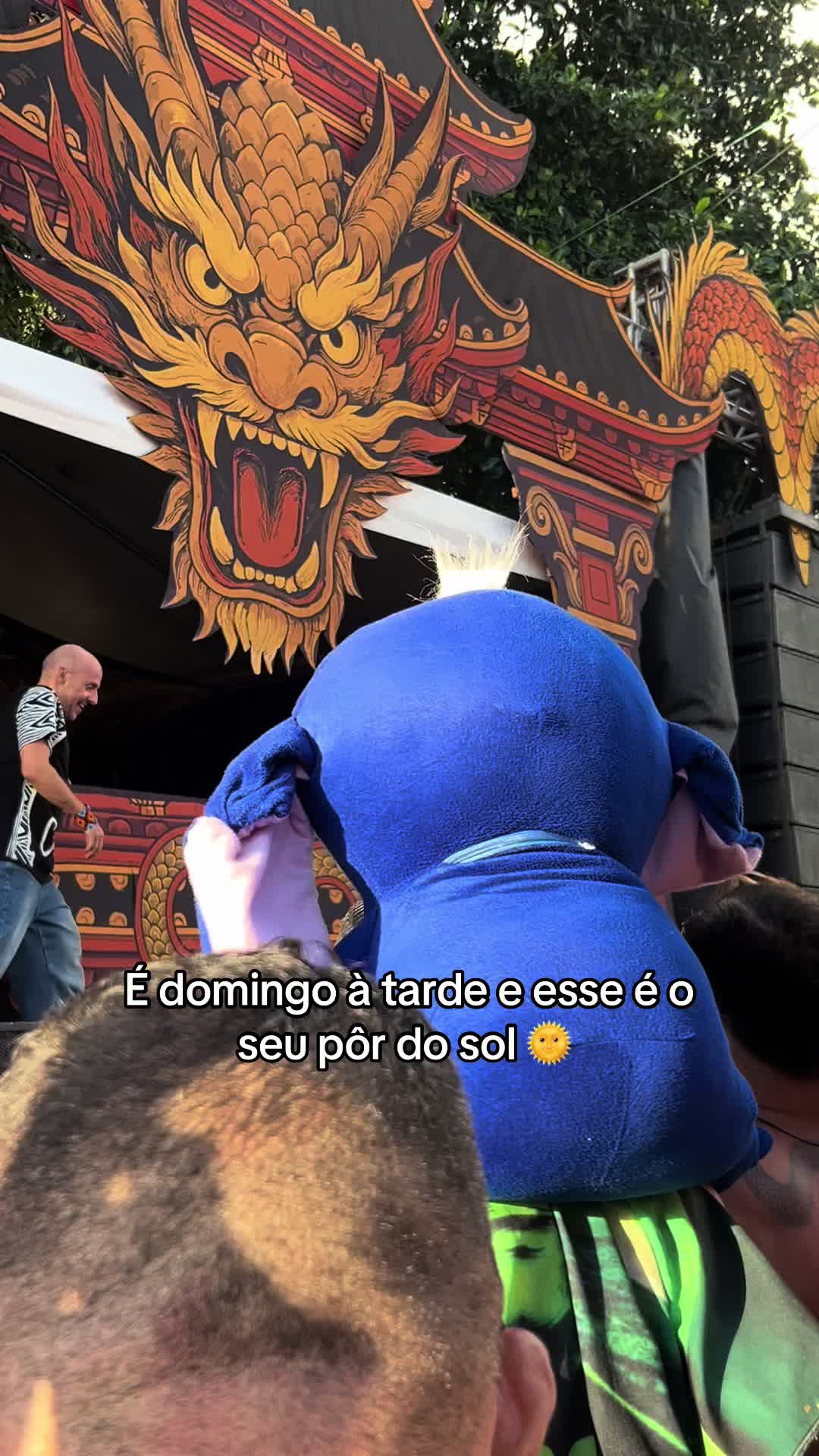 @Lu ✨