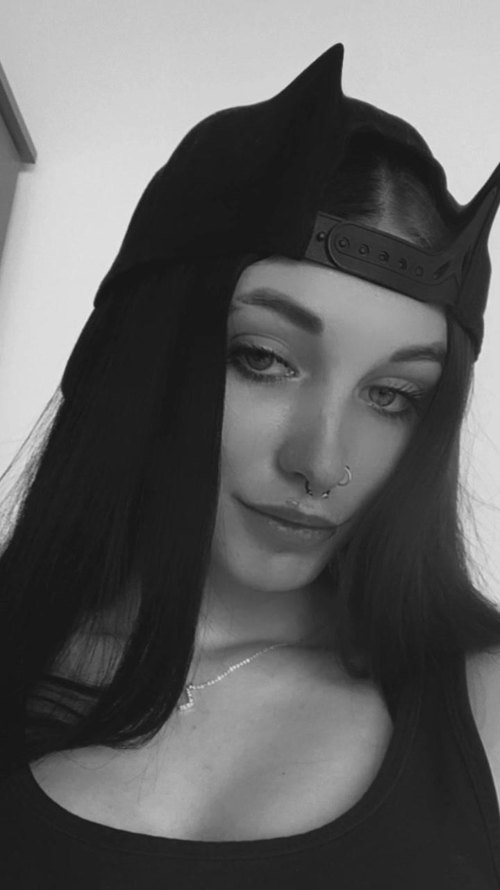 @_.lil._kitty._