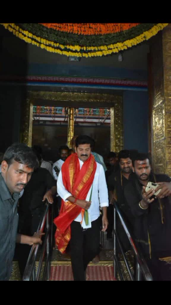 @Tiger Revanth Anna ✊