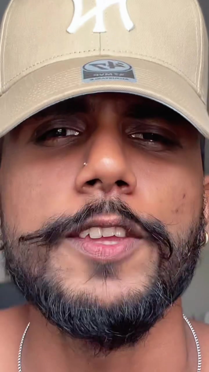 @ʜᴀsᴀʀᴀɴɢᴀ | 𝟘𝟚.𝟙𝟡 🇮🇹
