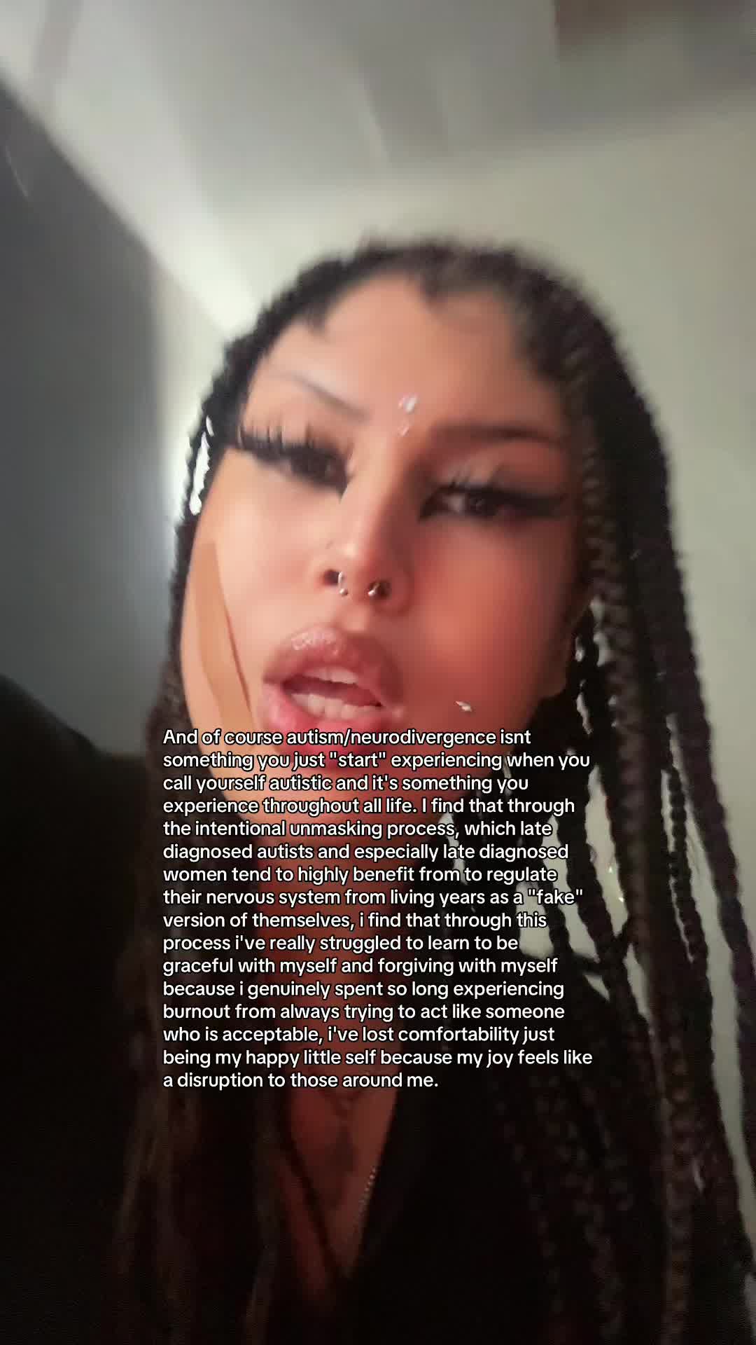 @️